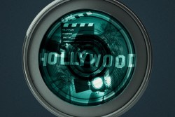 celebridades - A camera lens with iconic Los Angeles imagery in the reflection of the glass