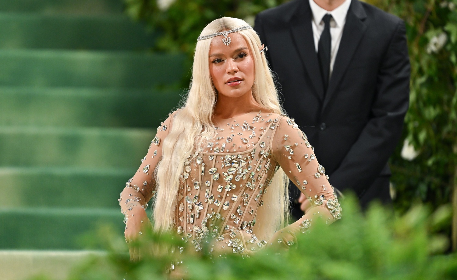 ¡La misteriosa desaparición de Karol G! ¿Cuándo volverá la Bichota? - Imagen 3 Karol G en la Met Gala 2024