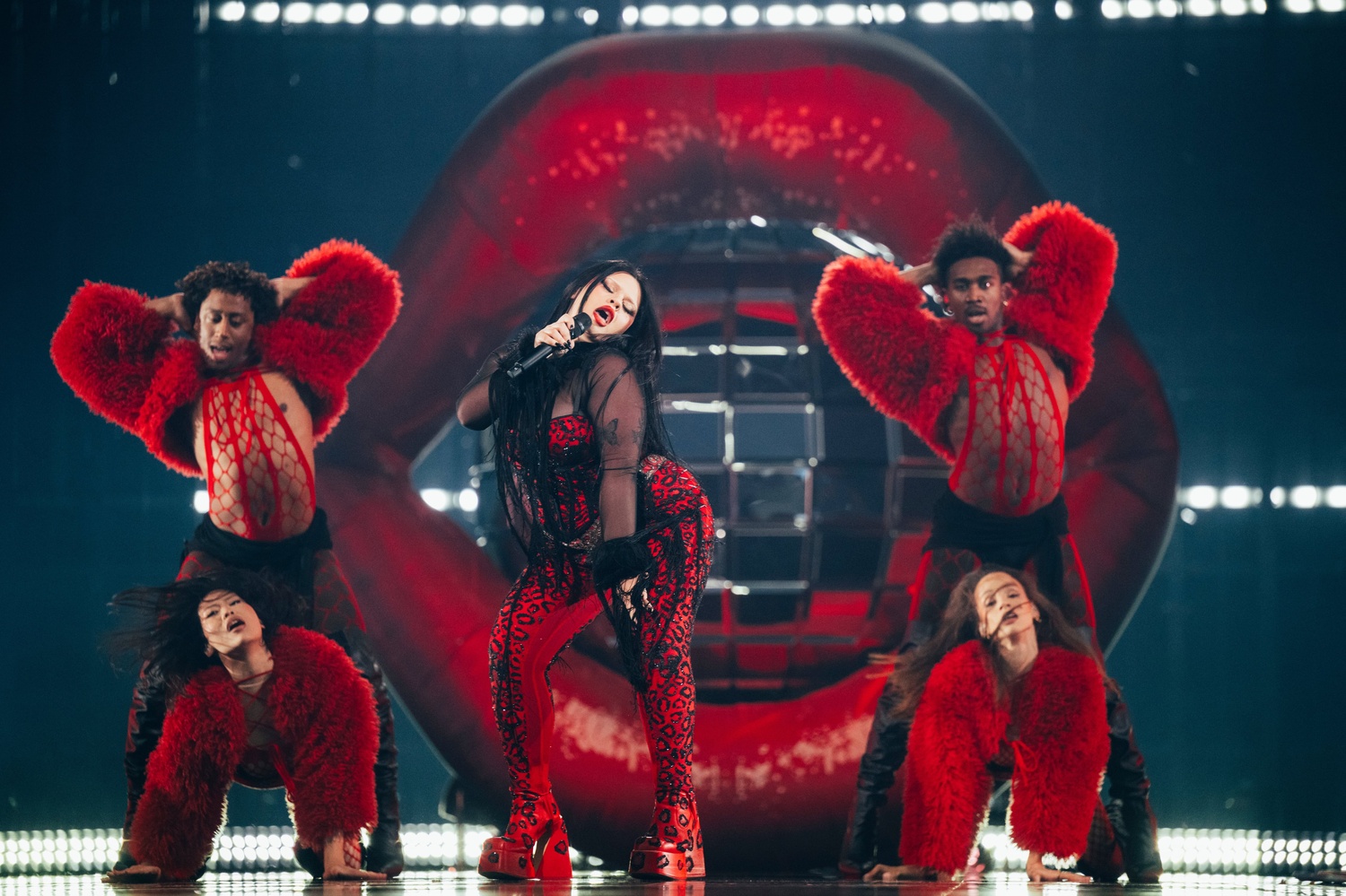 Así es la letra y significado de 'Serving' de Miriana Conte, la canción de Malta en Eurovisión 2025