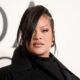 Paran el juicio contra la mujer acusada de intentar matar a Rihanna