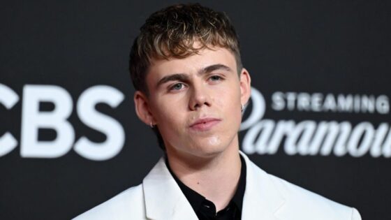 The Kid LAROI revela cómo Bieber le convenció de publicar 'Stay'