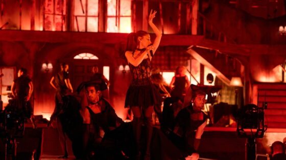 Ariana Grande vuelve a los escenarios: los 5 mejores momentos de su primera noche