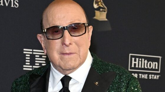 Clive Davis: 21 artistas que marcó con su legendario olfato musical