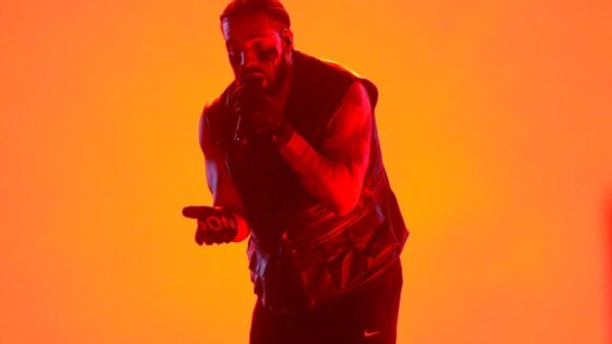 Drake lidera el Billboard 200 por cuarta semana consecutiva con 'ICEMAN'