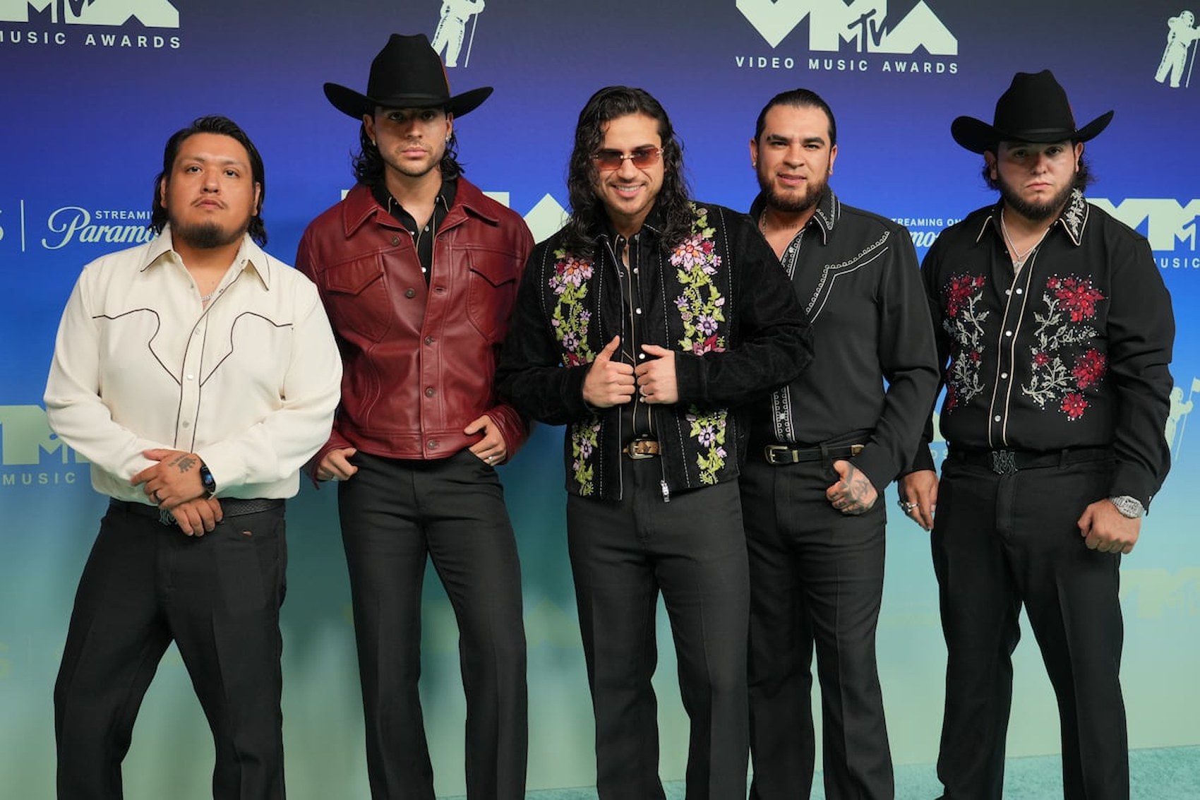 Fuerza Regida denuncia el robo de 22 vídeos y canciones inéditas